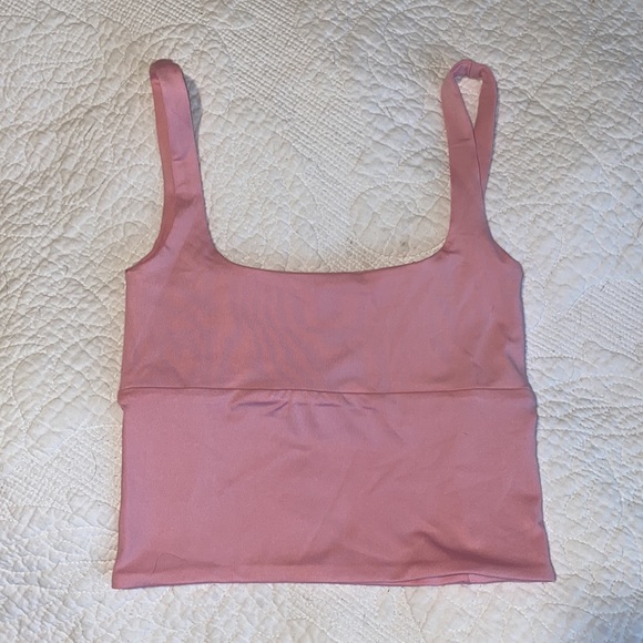 Small Pink Ruched Crop Top - Picture 3 of 4